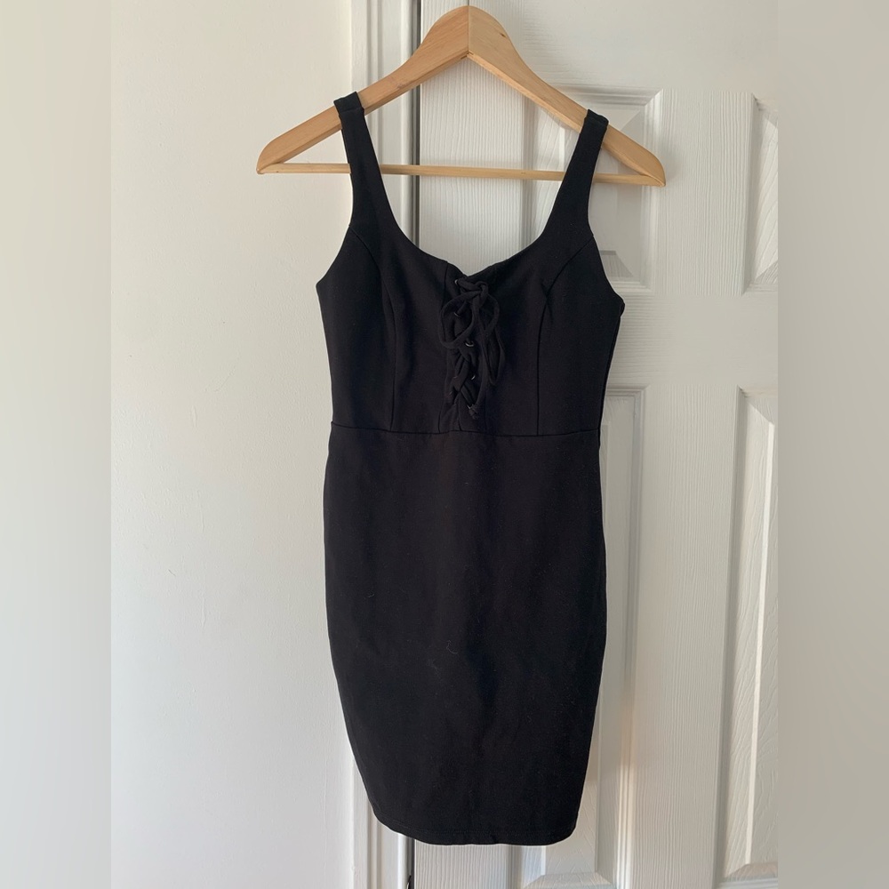 Lulu's Black Lace-Up Mini Dress Size Small Clubbing
